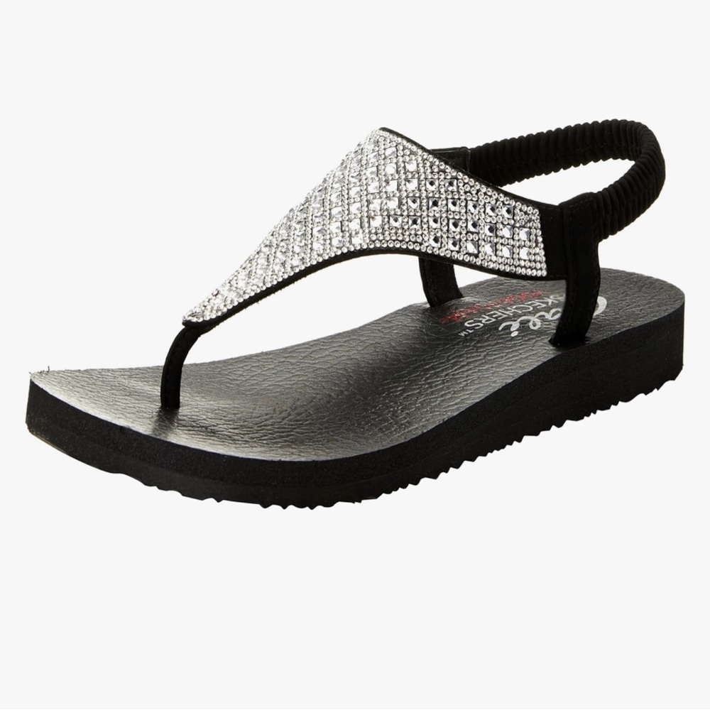 Dazzle them with summery shimmer in Skechers Cali® Meditation - Rockstar. Size 8